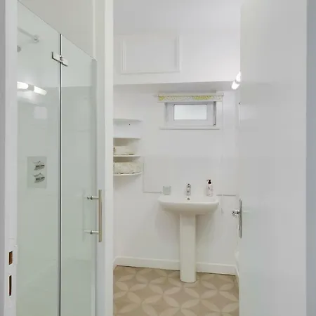 St Martial Apartment